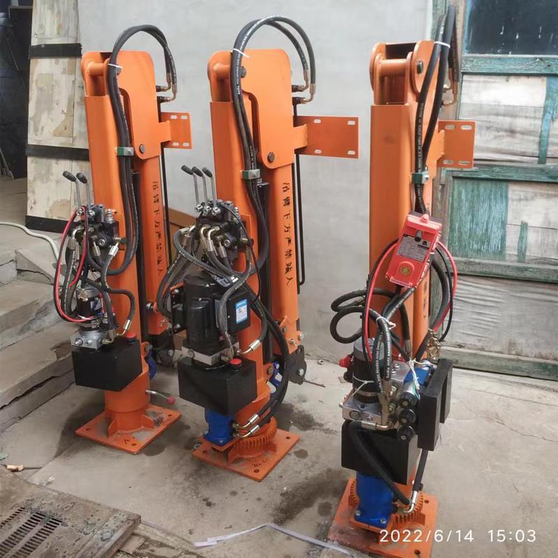 隰县重汽蓝牌随车吊 3.2吨 国六动力强 液压驱动 农用自卸起重机